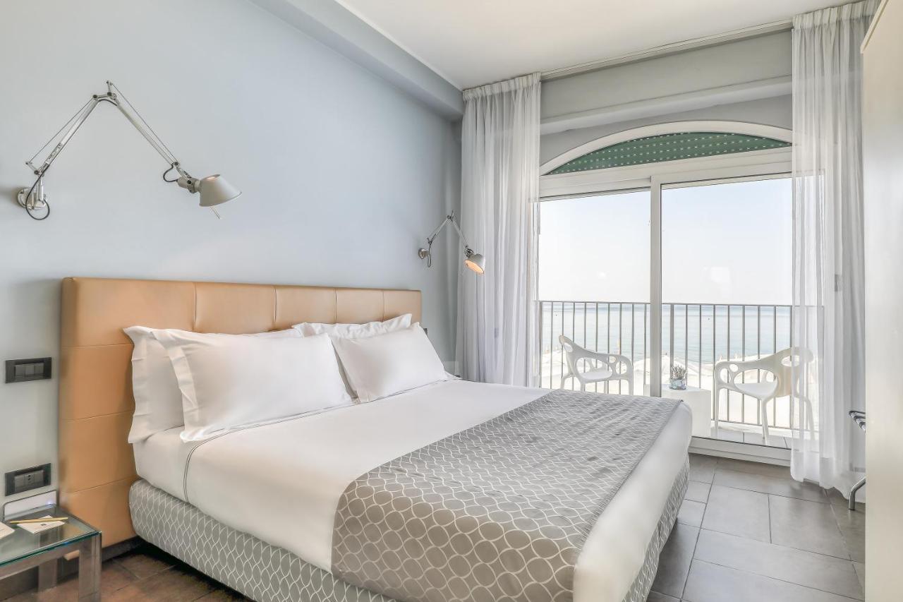 Hotel Albatros Varigotti Exterior foto