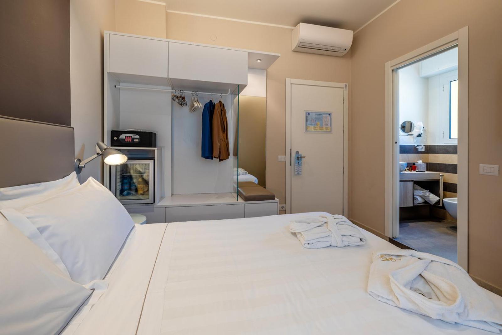 Hotel Albatros Varigotti Exterior foto
